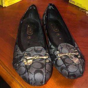 Prwnd coach blue logo flats size 5 blue as is